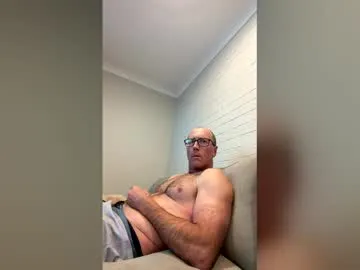 82avareageguy live cam