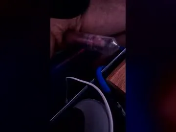 8x20monstercum live cam preview