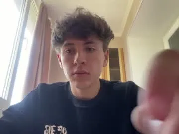 _cute__boy live cam preview