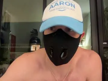 Aaron_yfb live cam preview