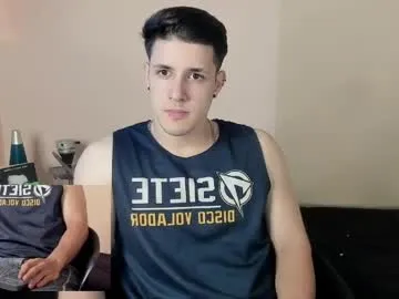 adan_rivas live cam