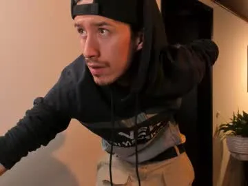 adrianwilliams_ live cam