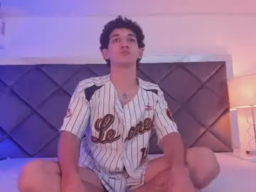 alexpetite_ live cam