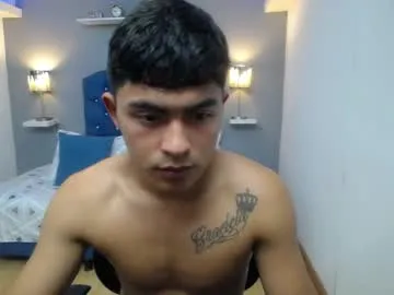 alexx_leon live cam