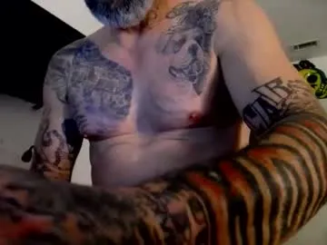 allaroundamazing13 live cam