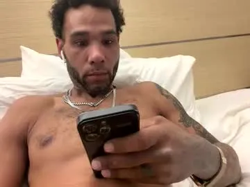 allthewayup10 live cam