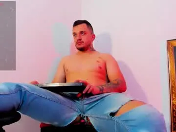 Alpha_paganni live cam preview