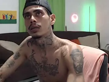Alpha_zom live cam preview