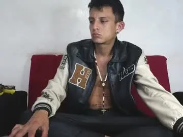 Andrewcooper1 live cam preview