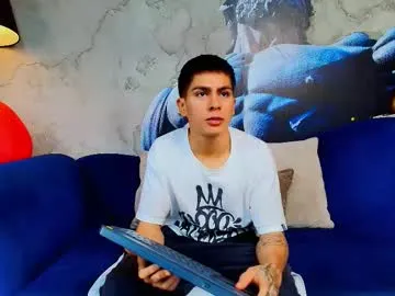 Aron_pulse live cam preview