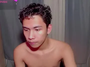 asian_ainsley69 live cam