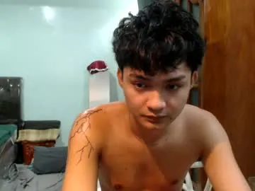 asianhottie05 live cam