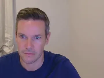 aussiesurfer0000 live cam