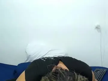 benjamin_button__ live cam preview