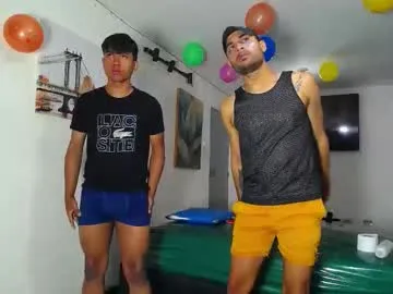 Benz_boys live cam preview