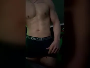 big_tobi2004 live cam