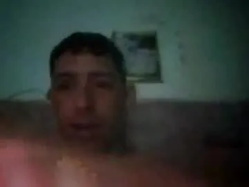 Bigfeetmaster32 profile pic