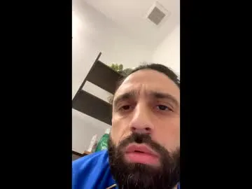 Biggestdickyet live cam preview