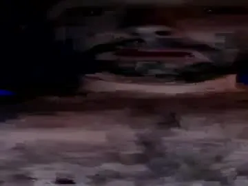 Bigoledickums1010 live cam preview
