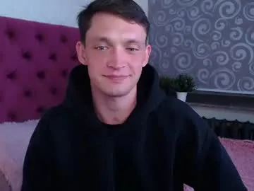 Brandonray_ male cam profile image