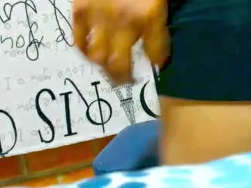 Bullpower93 live cam preview