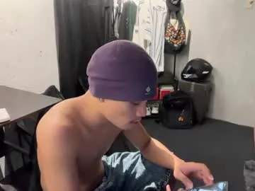 Callebraze live cam preview