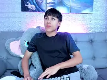 Carolinejesh live cam preview