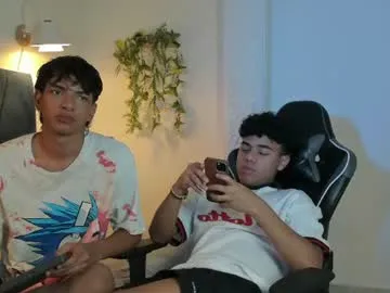 Cassiel_18 live cam preview