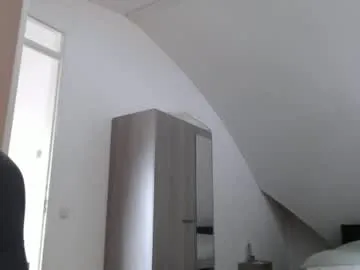 Chillzonecam live cam preview