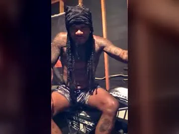 Chocolateheavan live cam preview