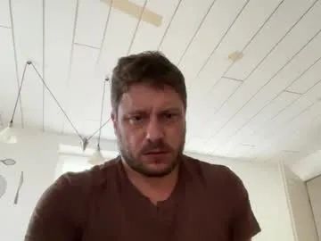 Chris164 live cam preview