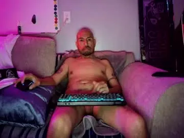 Cloudyswinging profile pic