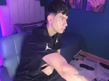 criss_adams live cam