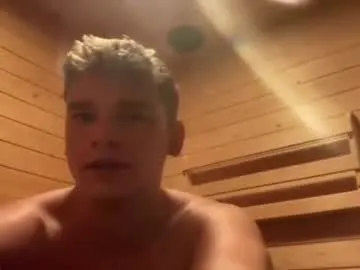 Curlyfire2026 live cam preview