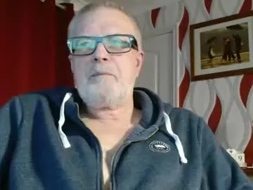 daddiescockforyou live cam preview