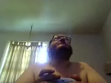 Daddydustin4190 male cam profile image