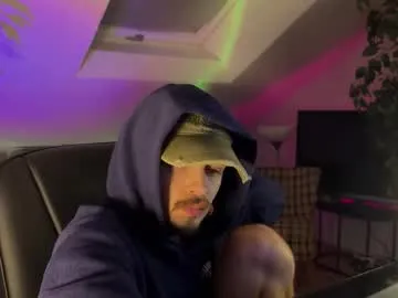 daimon_hall live cam preview