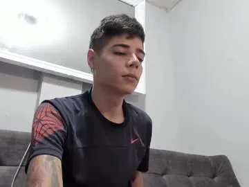 danielsanta_18 live cam