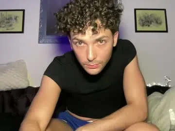 Darienvalentino live cam preview