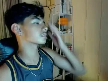Dark_theory18 live cam preview