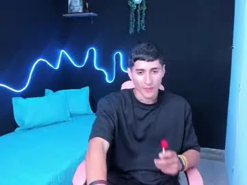 dark_valentino live cam