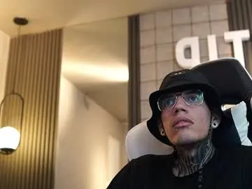 David__huge profile pic