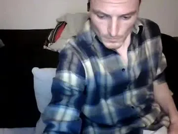 Dee4dayz19 live cam preview