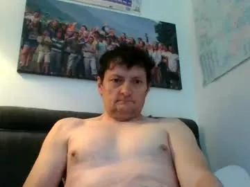 Dom_rob_watson profile pic