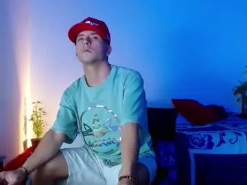 Dominic_hanks live cam preview