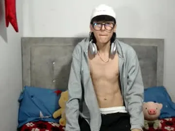 Dylann_ross live cam preview