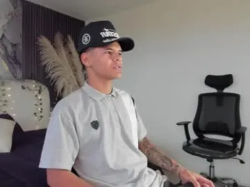 dylanroyce_ live cam