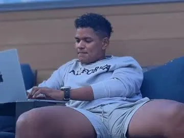 Ed_hot69 profile pic