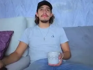 Edward_51 live cam preview
