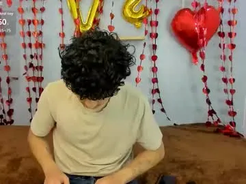 Eliotkinky live cam preview